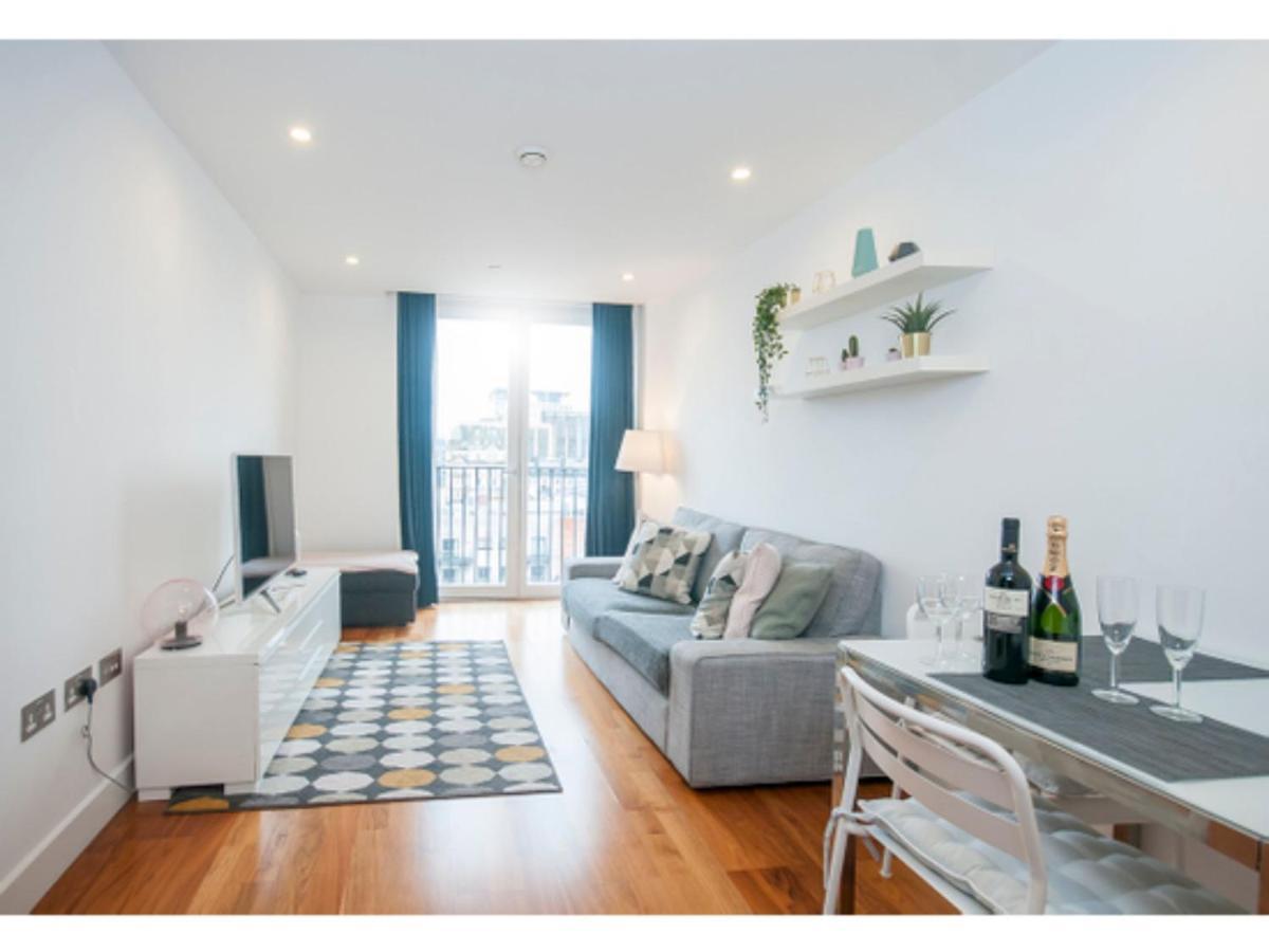 The Most Central Apartment In Cardiff Dış mekan fotoğraf